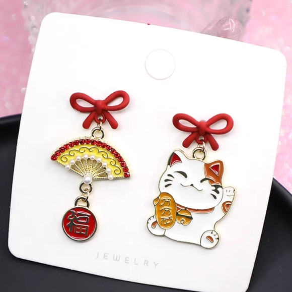 Fortune Cat & Fan Drop Earrings Lucky Chinese Gift - Picture 8 of 8